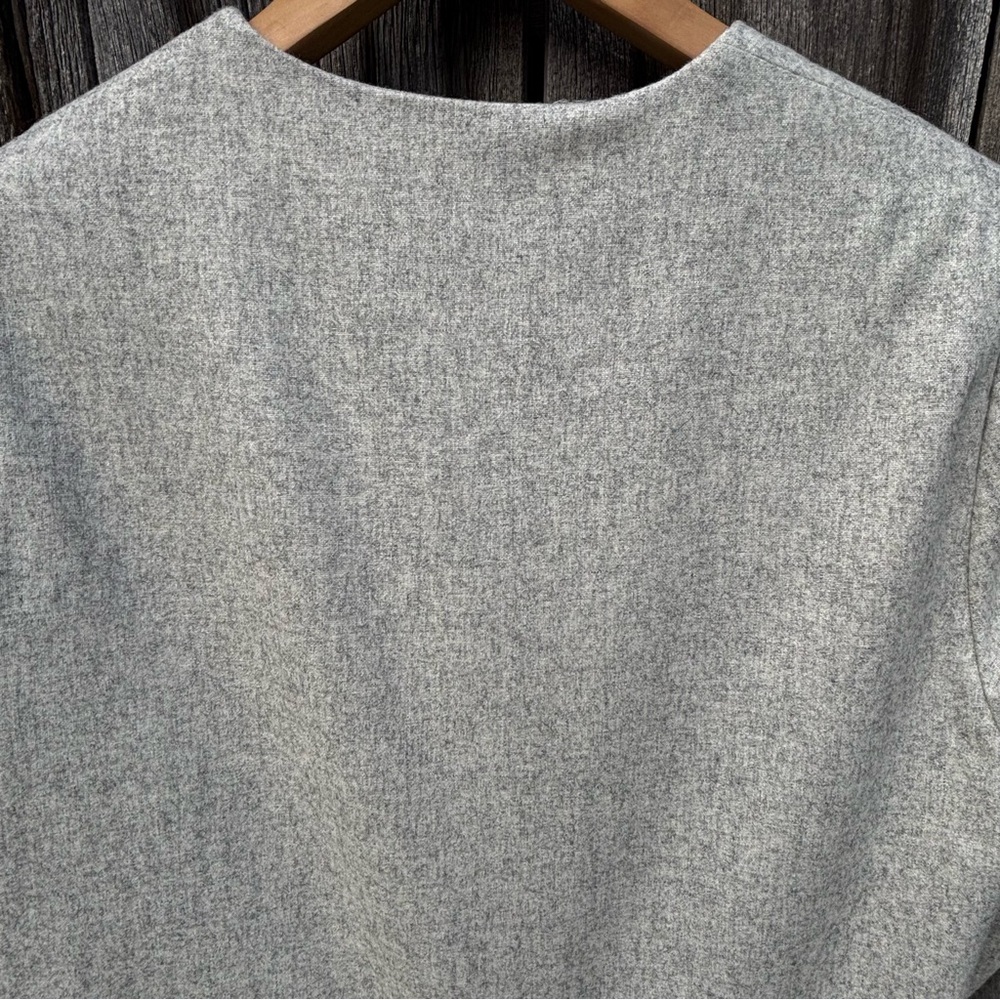 J. Peterman Light Gray Woman’s Vintage Wool Coat Excellent condition Size M - Picture 4 of 12